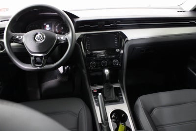 2022 Volkswagen Passat 2.0T SE