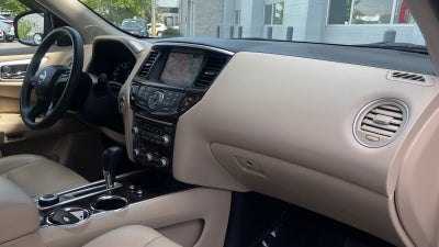 2016 Nissan Pathfinder Platinum